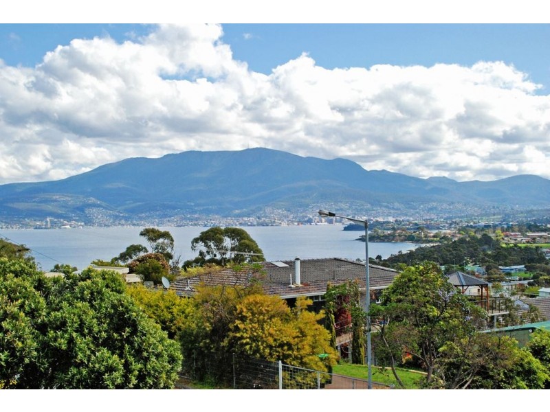 6 Grandview court, Howrah TAS 7018