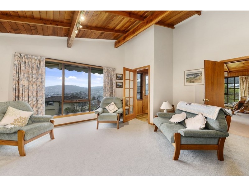 6 Grandview court, Howrah TAS 7018