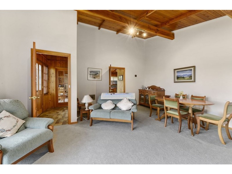 6 Grandview court, Howrah TAS 7018