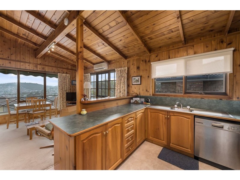 6 Grandview court, Howrah TAS 7018