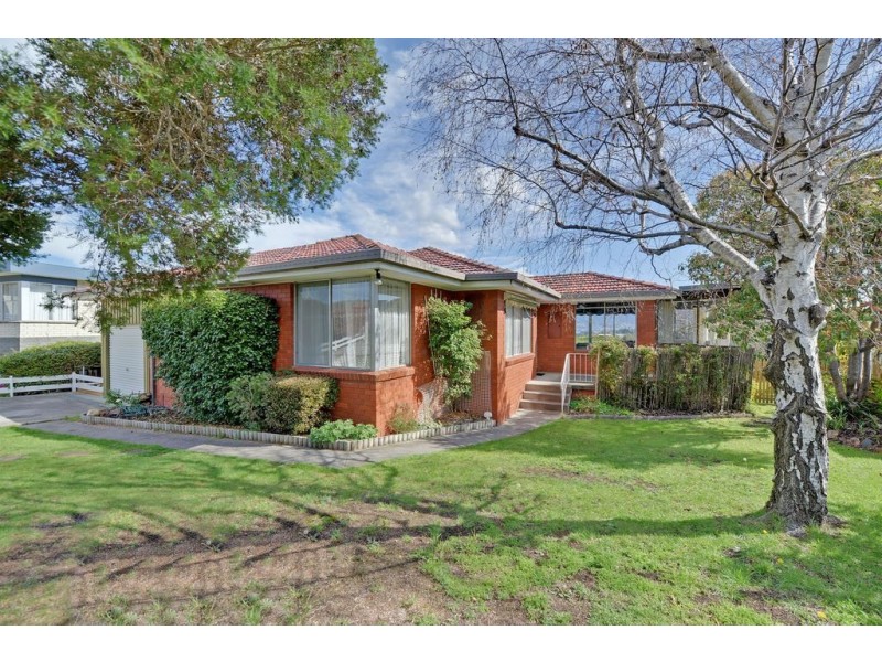 7 Dover Court, Howrah TAS 7018