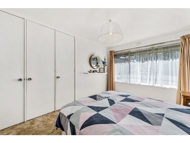 7 Dover Court, Howrah TAS 7018