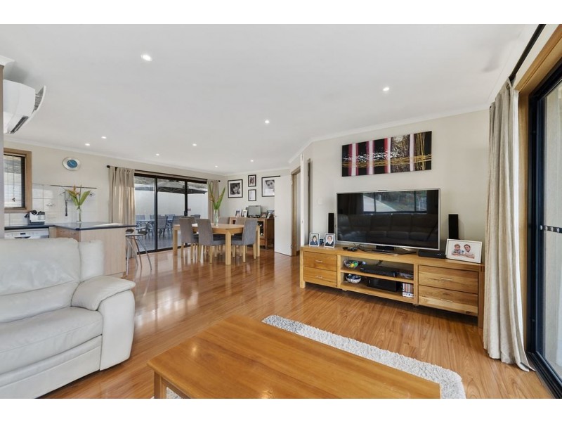 36 Fielding Drive, West Hobart TAS 7000