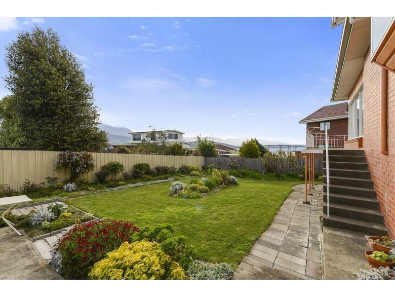 57 Kellatie Road, Rosny TAS 7018