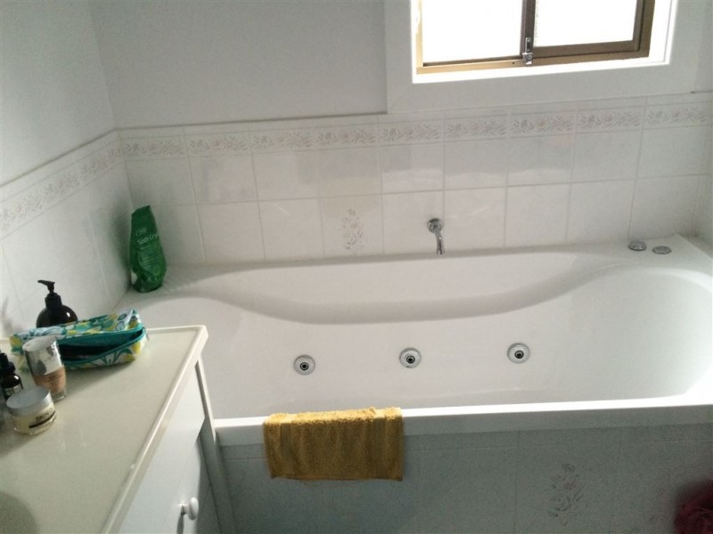 82 Lennox Avenue, Lutana TAS 7009