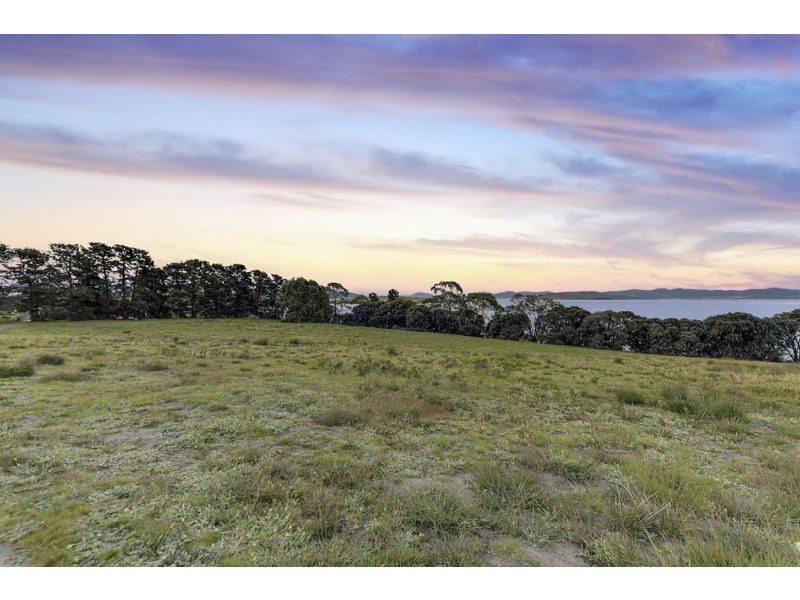 90 Bangor Road, Opossum Bay TAS 7023