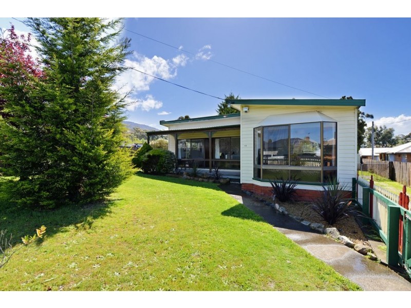 92 Abbotsfield Road, Claremont TAS 7011