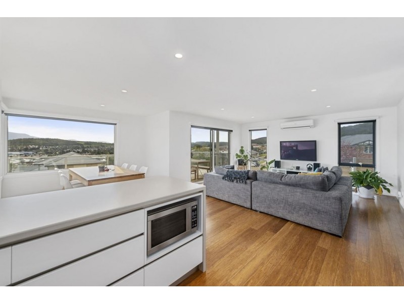 86 Oakdowns Parade, Oakdowns TAS 7019