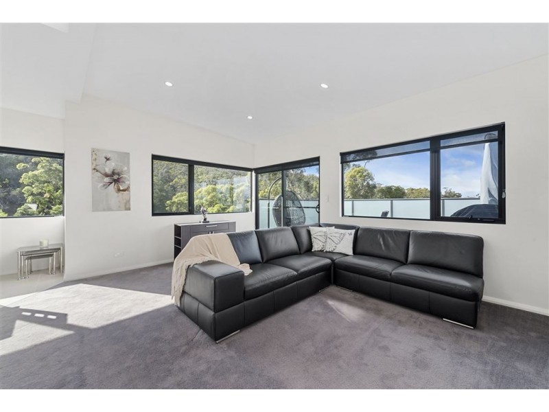 2/19 Skyline Drive, Howrah TAS 7018