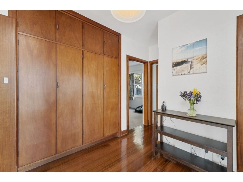 1/126 Clarence Street, Bellerive TAS 7018
