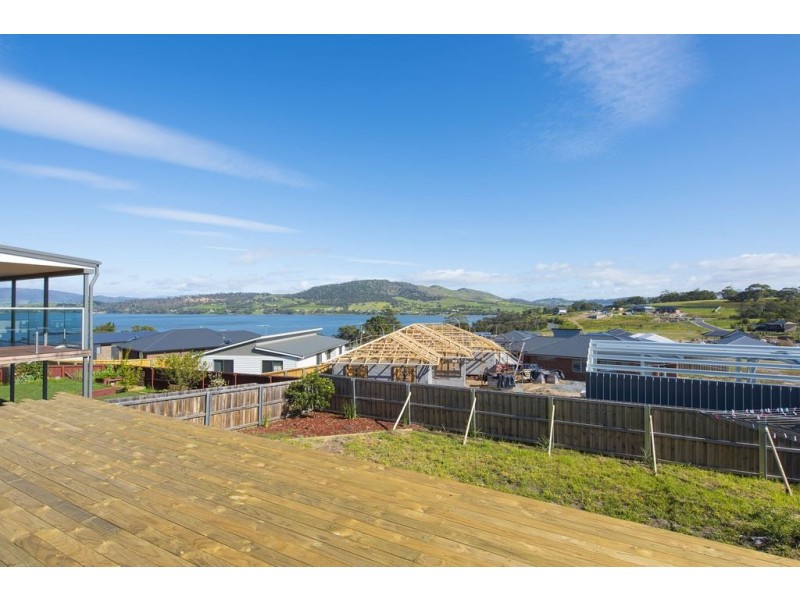 63 Reynolds Road, Midway Point TAS 7171