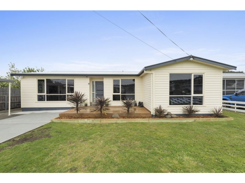 6 Berega Street, Howrah TAS 7018