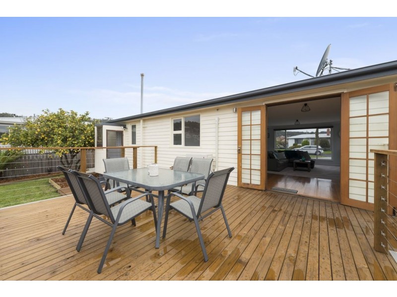6 Berega Street, Howrah TAS 7018