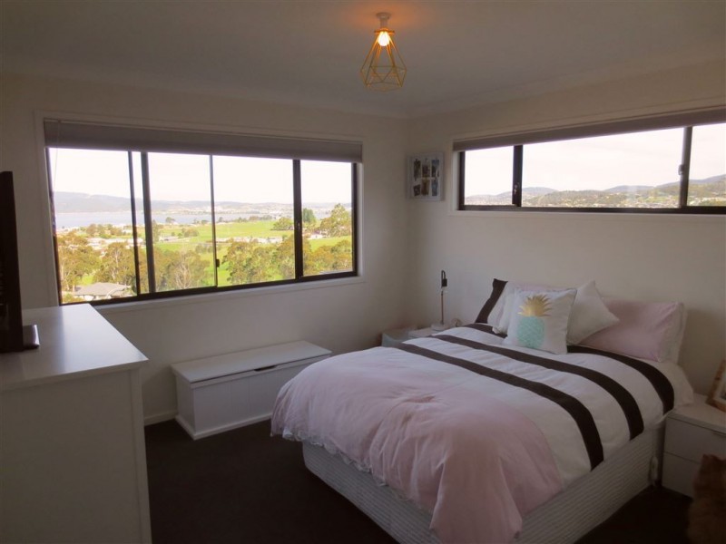 5/10 Ironbark Drive, Claremont TAS 7011