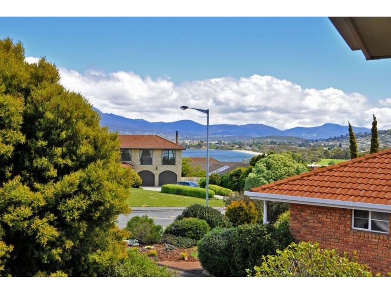 1/30-32 Bingley Street, Howrah TAS 7018