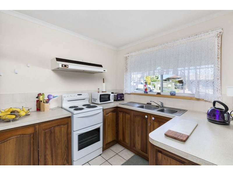 1/30-32 Bingley Street, Howrah TAS 7018