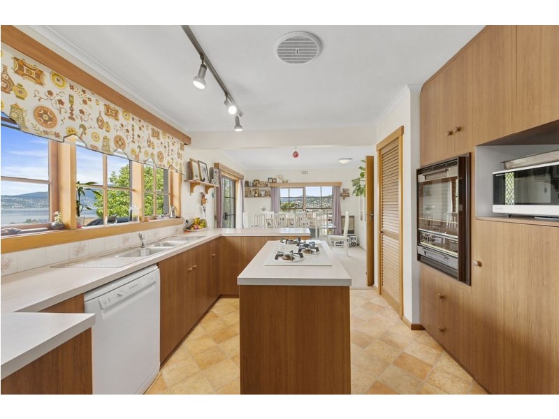 43 Merindah Street, Howrah TAS 7018