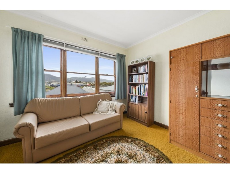 2 O’Grady Avenue, Lutana TAS 7009