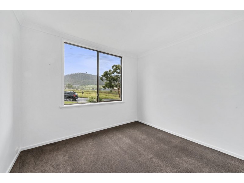 1 Yaralla Place, Berriedale TAS 7011