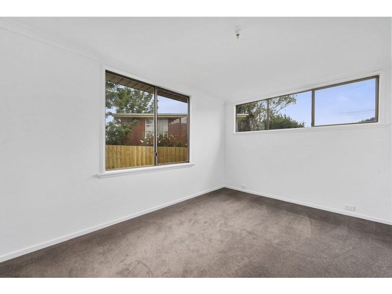 1 Yaralla Place, Berriedale TAS 7011