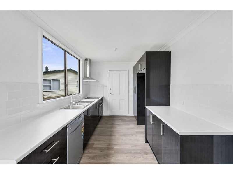 1 Yaralla Place, Berriedale TAS 7011