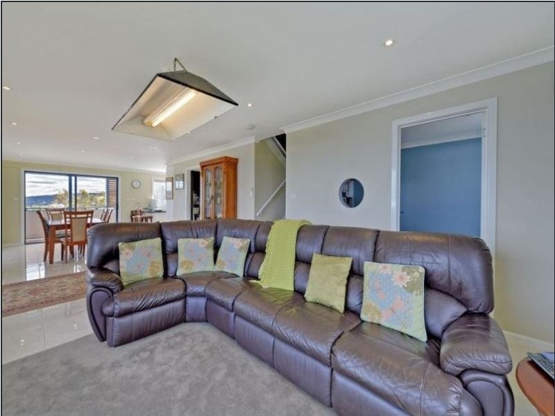 3 Rowan Avenue, Primrose Sands TAS 7173