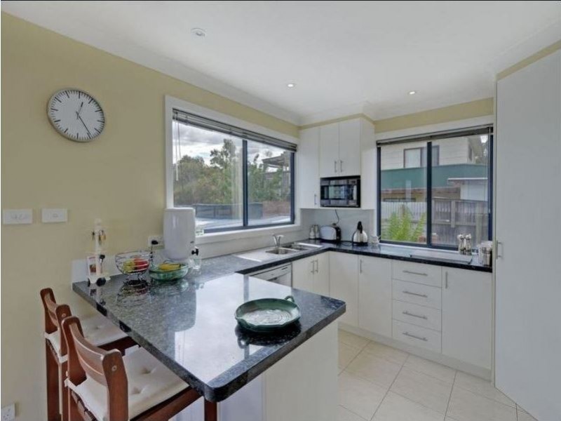 3 Rowan Avenue, Primrose Sands TAS 7173
