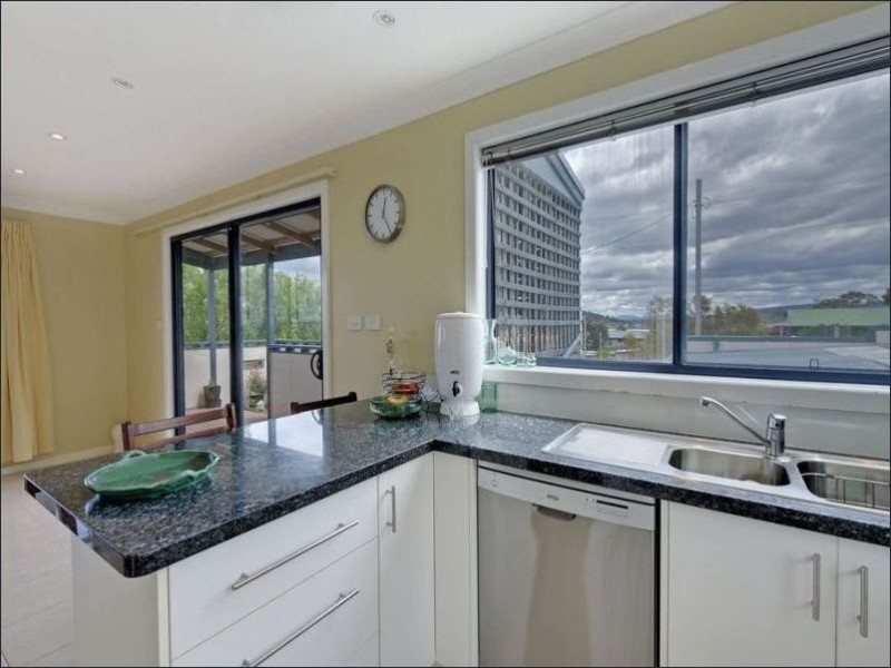 3 Rowan Avenue, Primrose Sands TAS 7173