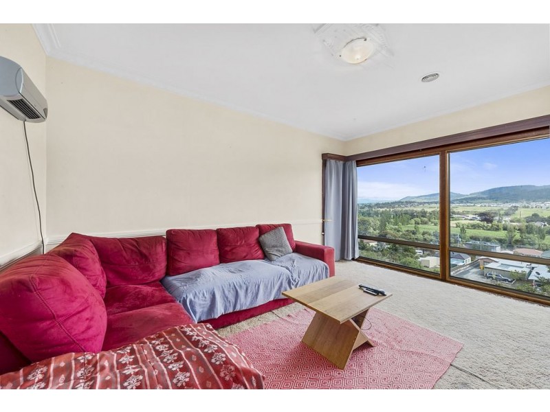 28 Sharland Avenue, New Norfolk TAS 7140