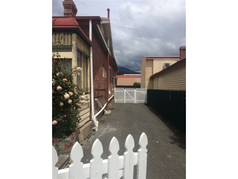 1/2 Sunderland Street, Moonah TAS 7009