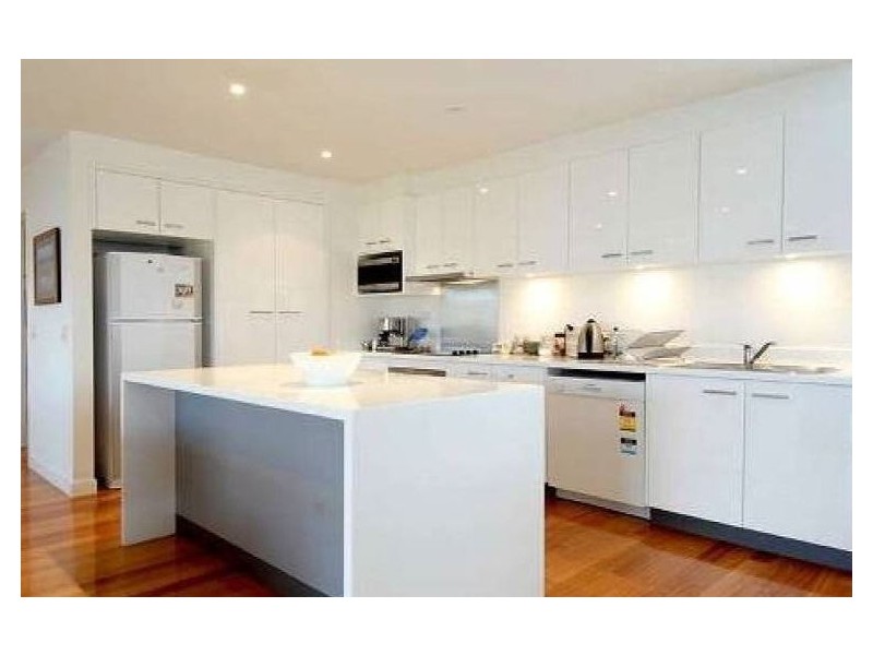 3/10 Marana Avenue, Rose Bay TAS 7015