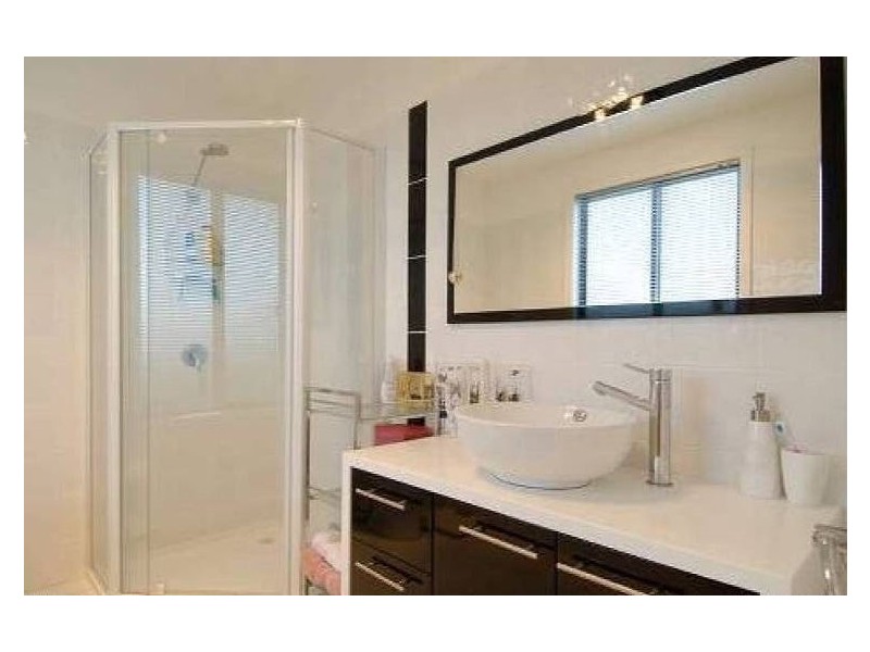 3/10 Marana Avenue, Rose Bay TAS 7015