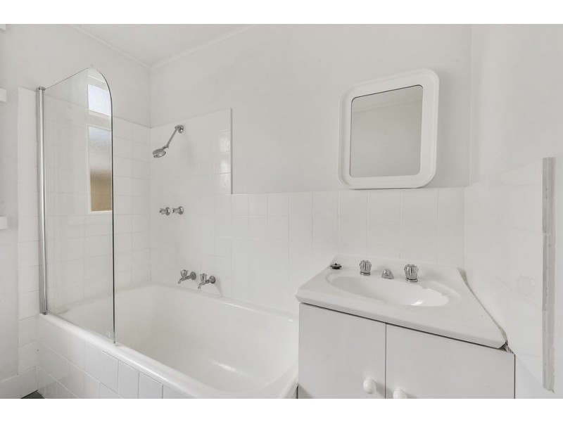 19 Fourth Avenue, West Moonah TAS 7009