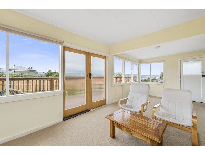 19 Fourth Avenue, West Moonah TAS 7009