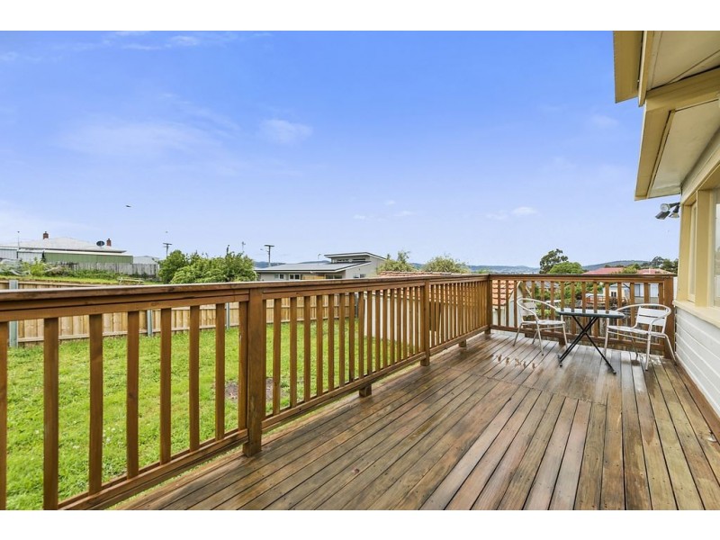 19 Fourth Avenue, West Moonah TAS 7009