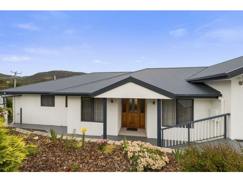 53 Clives Avenue, Old Beach TAS 7017