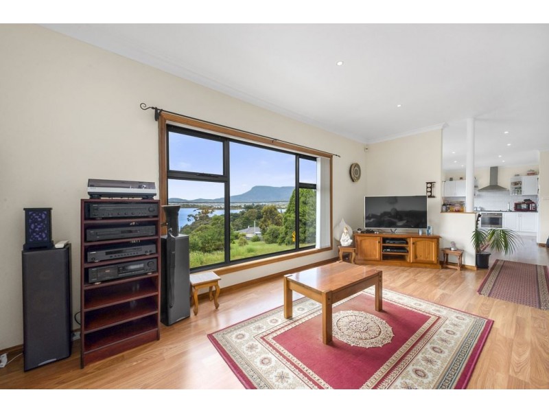 53 Clives Avenue, Old Beach TAS 7017