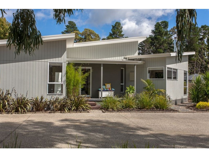 3 Aqua Place, Seven Mile Beach TAS 7170