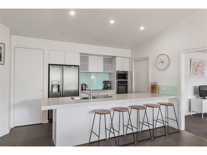3 Aqua Place, Seven Mile Beach TAS 7170