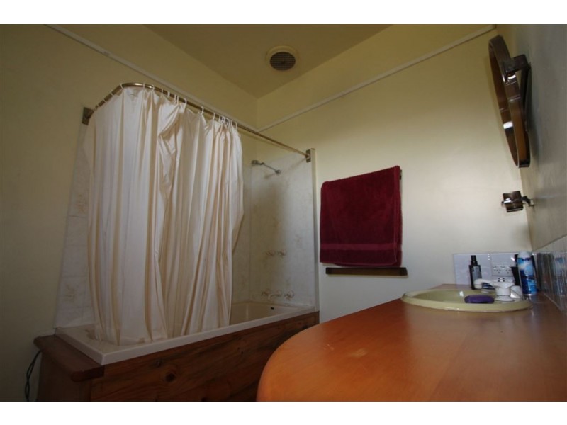 1 Maddocks Road, Kingston TAS 7050