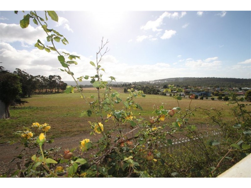 1 Maddocks Road, Kingston TAS 7050