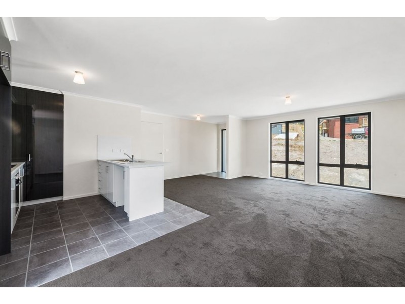 35 Brookston Drive, Mornington TAS 7018