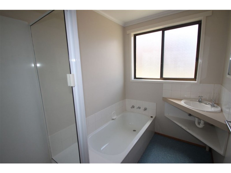 15 Graham Court, New Norfolk TAS 7140