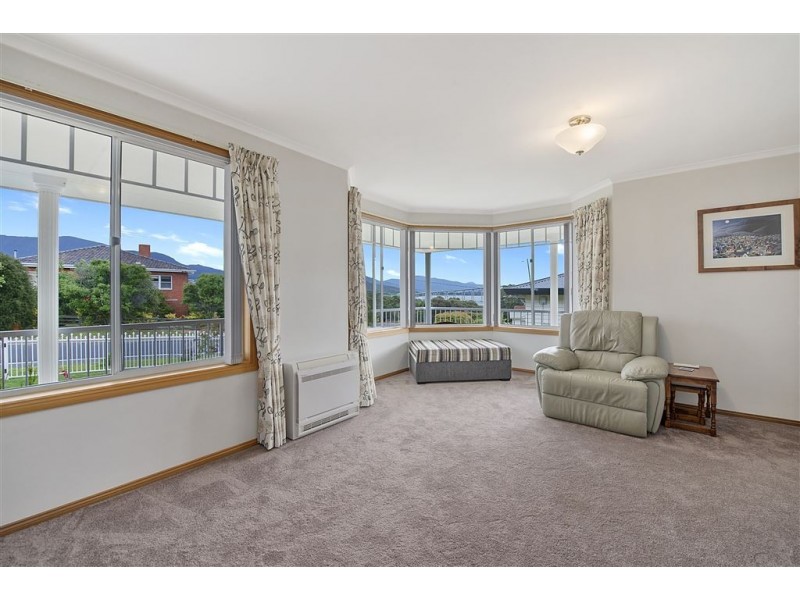 8 Balaka street, Rosny TAS 7018
