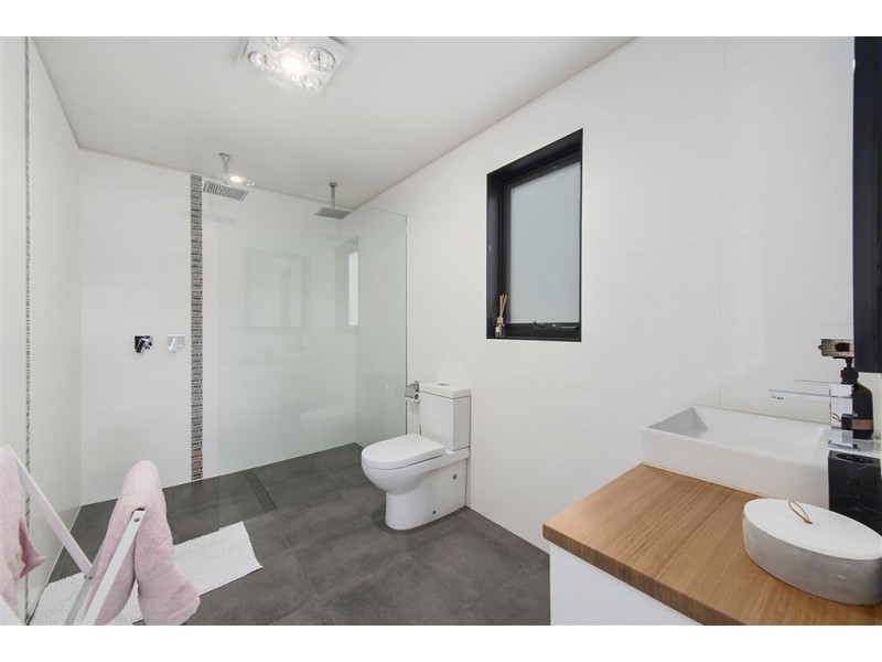 1 Riviera Drive, Carlton TAS 7173