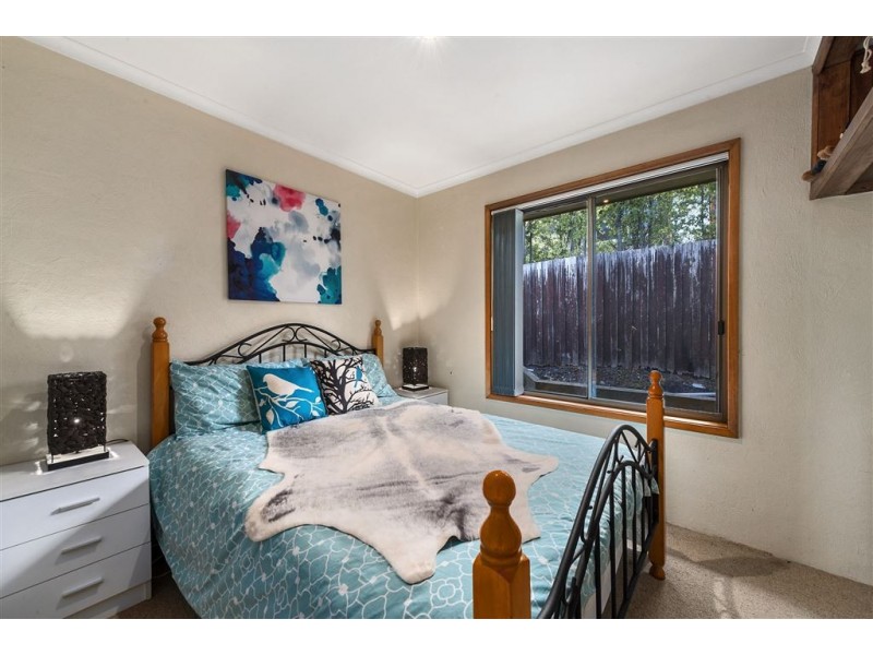 4 Bland Street, Rokeby TAS 7019