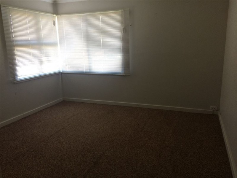 7 Ralph Tce, Rokeby TAS 7019