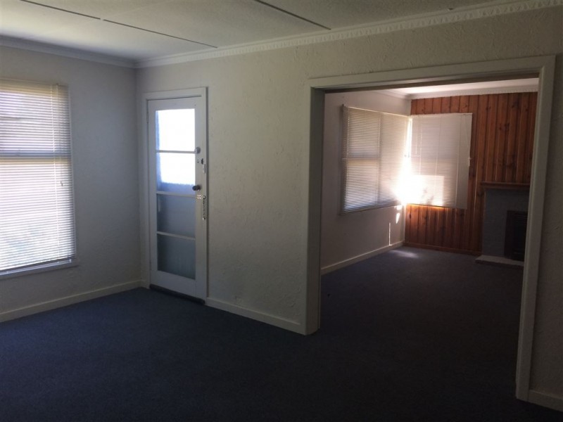 7 Ralph Tce, Rokeby TAS 7019