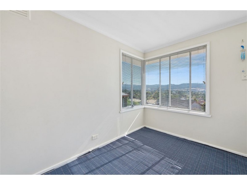 11 Sunray Court, Rokeby TAS 7019