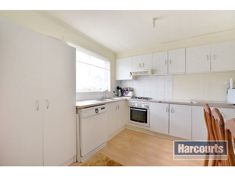 26 Greenmantle Close, Cranbourne VIC 3977